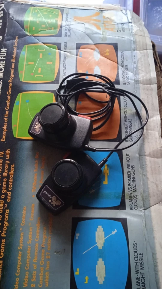 Original Atari wired paddle controller CX30 pair - Image 1 of 1