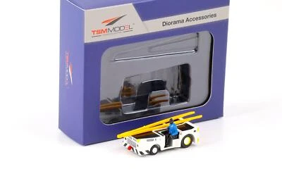 TRUESCALE MINIATURES 1:72 TSM Model Wing Collection US Navy MD3 Navy Tractor with driver TSMWAC005