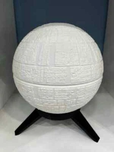 Death Star Lamp Star Wars – 3D Printed in PLA | Lámpara Estrella de la Muerte - Imagen 1 de 3
