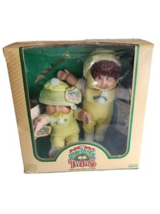 NEW 1985 Cabbage Patch Kids Limited Edition Twins Dolls Boys Papers Leo & Shane - Picture 1 of 13