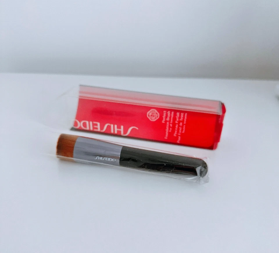 Shiseido Perfect Foundation Brush For All Formulas - Image 1 of 4