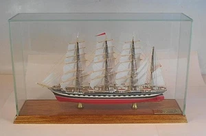 1/700 Segelschiff 4-Mast Bark Kruzenshtern ex. Padua Vitrine 21cm OVP #516 - Bild 1 von 4