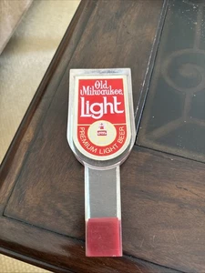 VINTAGE OLD MILWAUKEE LIGHT BEER TAP HANDLE - Picture 1 of 6