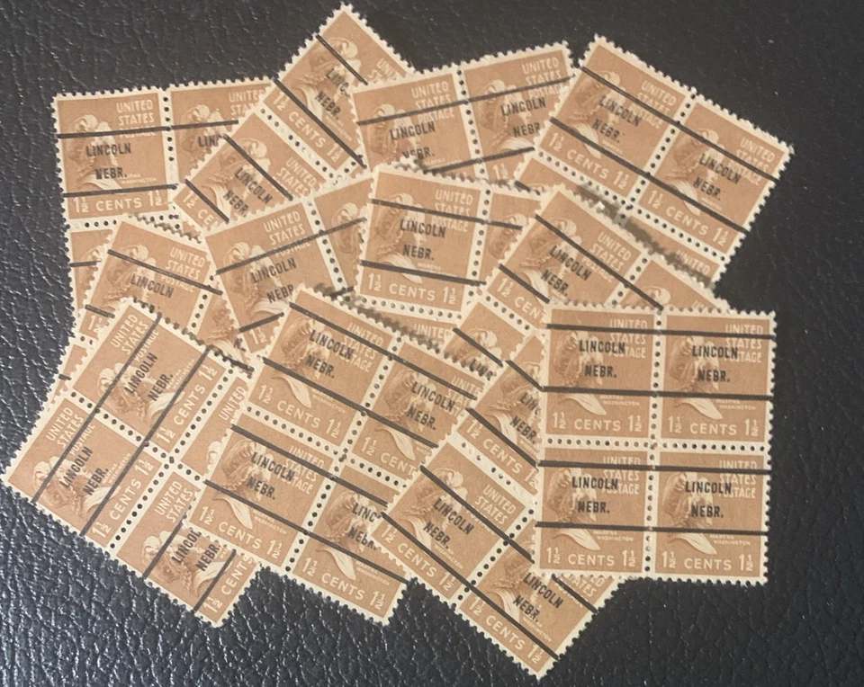 Postage Stamps For Crafting 1938 1-1/2c Bistre Brown Blk. of 4 PSS#61 12pcs. - Image 1 of 1