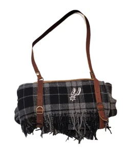 Pendleton Motor Robe Throw Leather Carrier Black Plaid Wool San Antonio Spurs - Picture 1 of 13