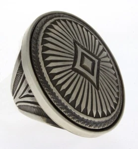 11 - Sterling Silver Ring By Navajo Artist Calvin Martinez - Picture 1 of 5