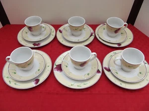 Van Well, Wellco * 6 Person Coffee Set, 18 Piece * Yellow / Red Flowers - Picture 1 of 4
