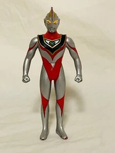 1998 Bandai Ultraman Ultra Hero Series Ultraman Gaia Vinyl 6.5" Figure - Picture 1 of 5