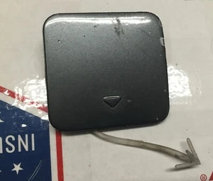 2004-2007 BMW 5 SERIES E60 REAR BUMPER TOW HOOK COVER CAP 51117033700 OEM - Picture 1 of 4