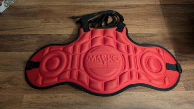 Equipo de protección Macho de boxeo negro y MMA Foto 1 de 2