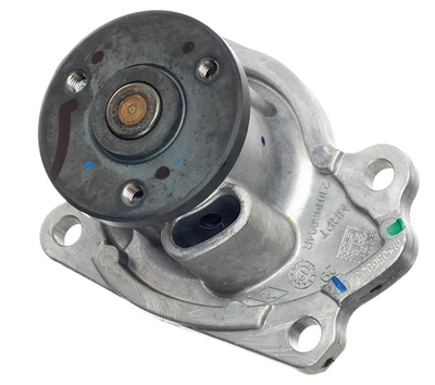 Genuine Nissan Water Pump 21010-00Q2D - Image 1 of 4