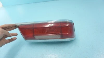 MERCEDES--BENZ W111 220SE 250SE 280SE W112 300SE COUPE 右侧尾灯 — 第 1/4 张图片