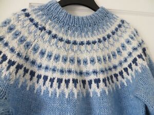 Vtg hand knit nordic Icelandic style yoke wool mix blue jumper womens L