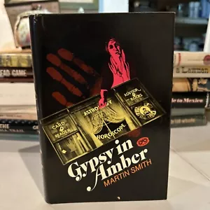 Martin Smith GYPSY IN AMBER G. P. Putnam's Sons 1971 Book Club Edition - Imagen 1 de 14