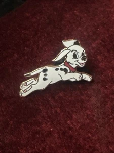 101 Dalmatians Puppy #4 DISNEY Pin WDW 2002 HIDDEN MICKEY Cast Lanyard Series - Picture 1 of 4