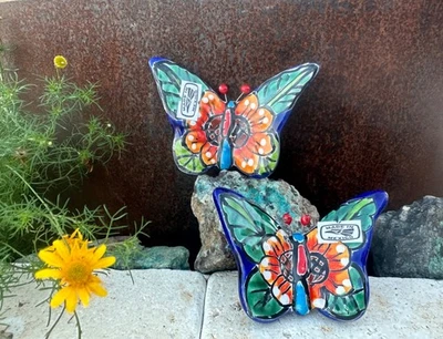 Juego de 2 PEQUEÑAS mariposas de Talavera pintadas a mano arte popular mexicano artesanal Foto 1 de 4