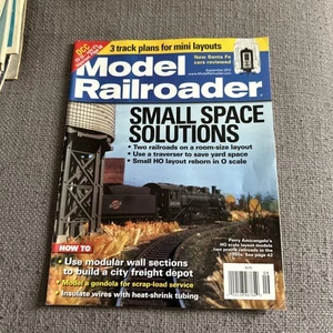 The listing is for the Model Railroader Magazine September 2012 Edition - Picture 1 of 2