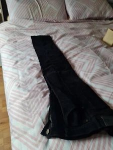 Genuine Lee Cords In Black Size 36 Waist Leg 30 With Sewn In Creas Front And - Picture 1 of 5