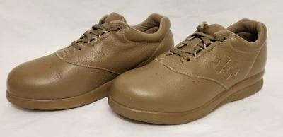 CANFIELD BY P W MINOR Taupe Leather Womens Comfort Shoes Size 8  VGPC - Image 1 of 4