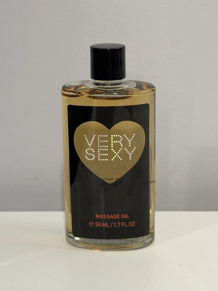 NUEVO Aceite de masaje corporal muy sexy Victoria's Secret 1,7 OZ RARO Foto 1 de 1