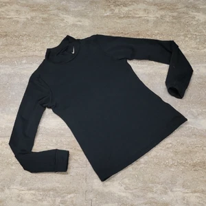 NIKE YOUTH LONG SLEEVE POLY SPANDEX TOP SIZE SMALL. - Picture 1 of 6