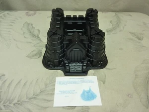 Sartén para pasteles Nordic Ware Castle Bundt de 10 tazas - Imagen 1 de 11