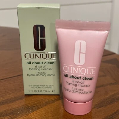 Limpiador en espuma Clinique All About Clean enjuague tamaño de viaje de 1 oz Foto 1 de 4