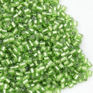 Vintage Czech Seed Beads 2 Cut 11/0 Silver Lined Green 23g 10633014 - Picture 1 of 2