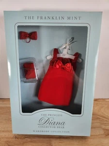 The Franklin Mint Princess Diana Collector Bear Wardrobe Collection Outfit NEW - Picture 1 of 3