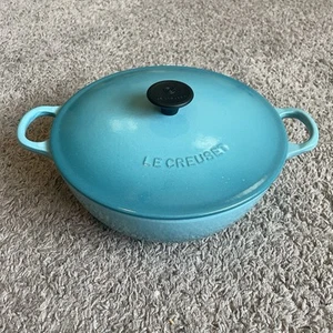 Le Creuset Caribbean Blue Cast Iron Enamel Dutch Oven 3.5 Qt #22 - Picture 1 of 21