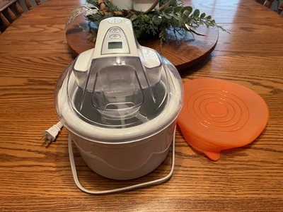 Pampered Chef 电动冰淇淋机型号 1534 小巧型 1 夸脱- — 第 1/4 张图片