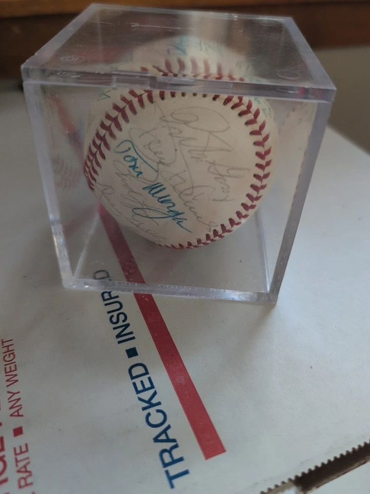 1982 California Angels Team Signed AMerican League Baseball Whole Team (T6#205) - Image 1 of 4