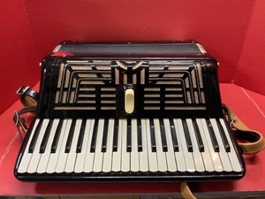 Vintage Accordion Made By Excelsior - Picture 1 of 17