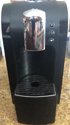 Starbucks Verismo K-fee 11 5P40 cafetera y máquina de cápsulas de café espresso con café Foto 1 de 4