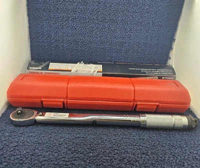 Sunex International 9702A: 3/8-inch Torque Wrench 10- 80 FT. LBS With Case - Image 1 of 4