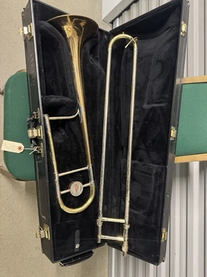 KING 4B Large Bore Straight Tenor Trombone - Image 1 of 4