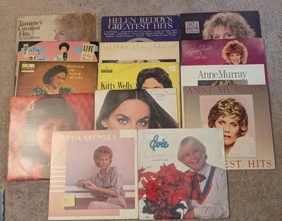 Lot 14 Various Female Country Artists LP Anne Murray Tammy Wynette Patsy Cline - Image 1 of 4