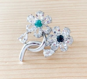 PRECIOSO PRENDEDOR FLOR PIEDRA DIAMONIQUE Y ESMERALDA ZAFIRO GENUINO ¡NUEVO!! - Imagen 1 de 4