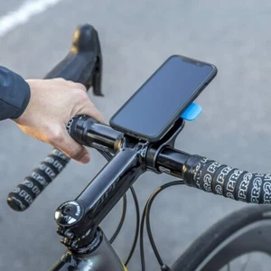 QUAD LOCK Out Front Mount with Black Release Lever - Picture 1 of 3