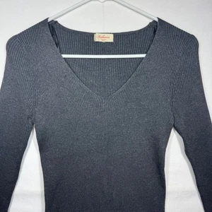Ambiance Long Sleeve Top V Neck Ribbed Knit Gray Casual Everyday Sz Small No Tag - Picture 1 of 7