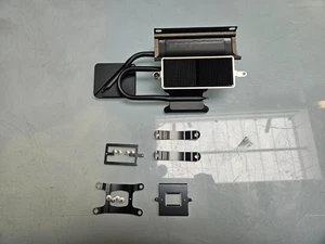 iMac A2115 2019 Procesor procesora GPU Radiator do Radeon Vega 48 + wsporniki i śruby - Zdjęcie 1 z 1