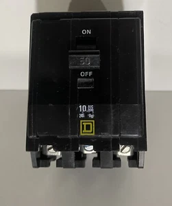 QOB350 - Square D - Bolt-On 50A - 3 pole circuit breaker 10kA@240V - Picture 1 of 4