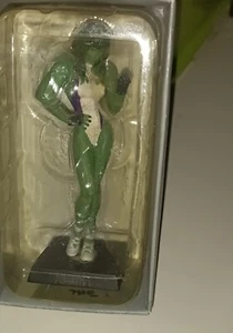 ACTION FIGURE EAGLEMOSS 38 SHE HULK CON SCATOLA - Foto 1 di 1