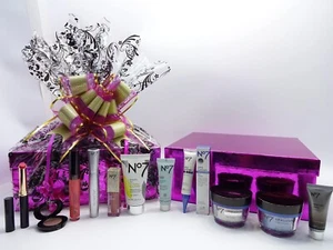 Paquete de belleza de lujo Nº7 set de regalo cesta de regalo - Imagen 1 de 4