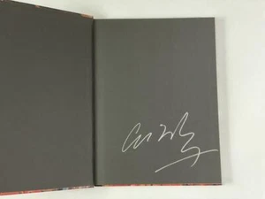 DALE CHIHULY SIGNED AUTOGRAPH "GARDEN AND GLASS" BOOK - RENOWNED GLASS ARTIST - Picture 1 of 2