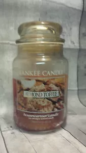 Yankee Candle White Label Almond Toffee Large 22 oz Retired 1/2 full #1071538 - Bild 1 von 6