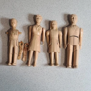 Familia Renwal años 50 mal estado mamá papá hijo hermana - Imagen 1 de 19