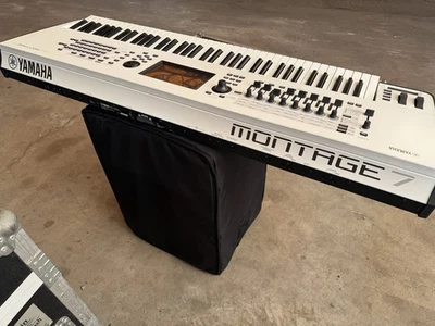 Yamaha Montage 7 76 Key Keyboard Synthesizer - Image 1 of 4