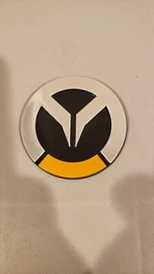 Overwatch Logo Plastic Badge - Picture 1 of 2