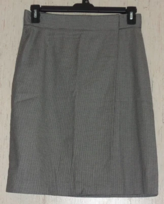 EXCELENTE FALDA ENVOLVENTE PATA DE GALLO BLANCA Y NEGRA PARA MUJER Brooks Brothers talla 8 Foto 1 de 3